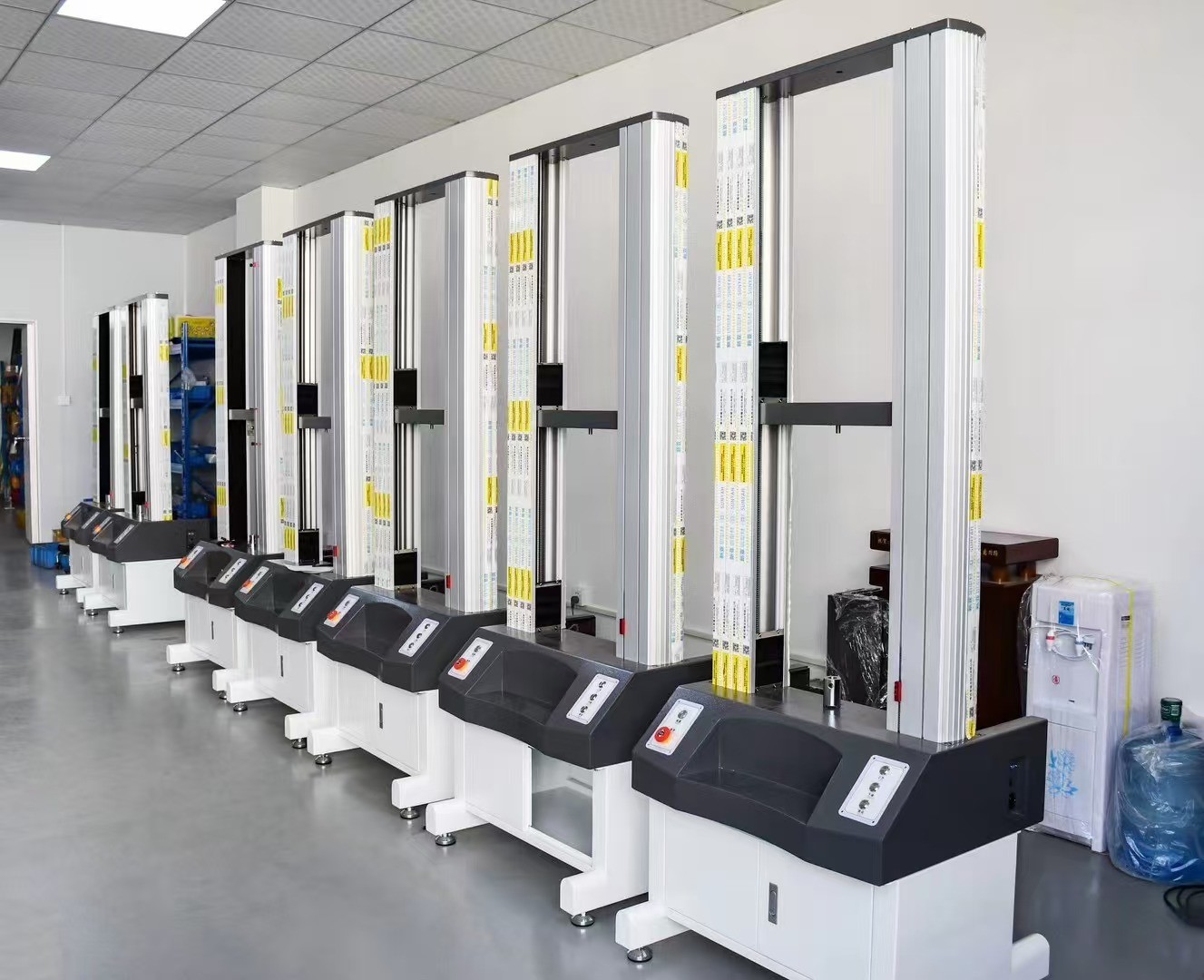 Últimos blogs da empresa sobre A especificação da máquina de tração universal