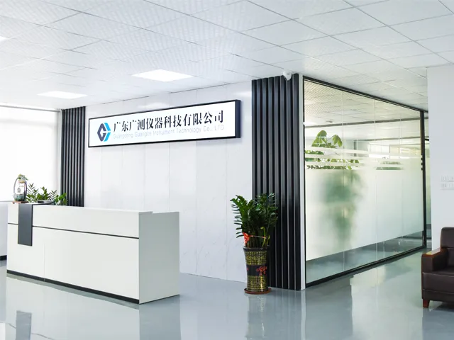 Máquina de ensaio de impacto industrial digital para plástico e borracha 3